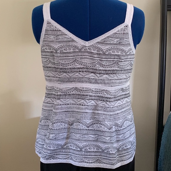 Nine West Geometric Zentangle Black White Cami Top - Picture 3 of 5